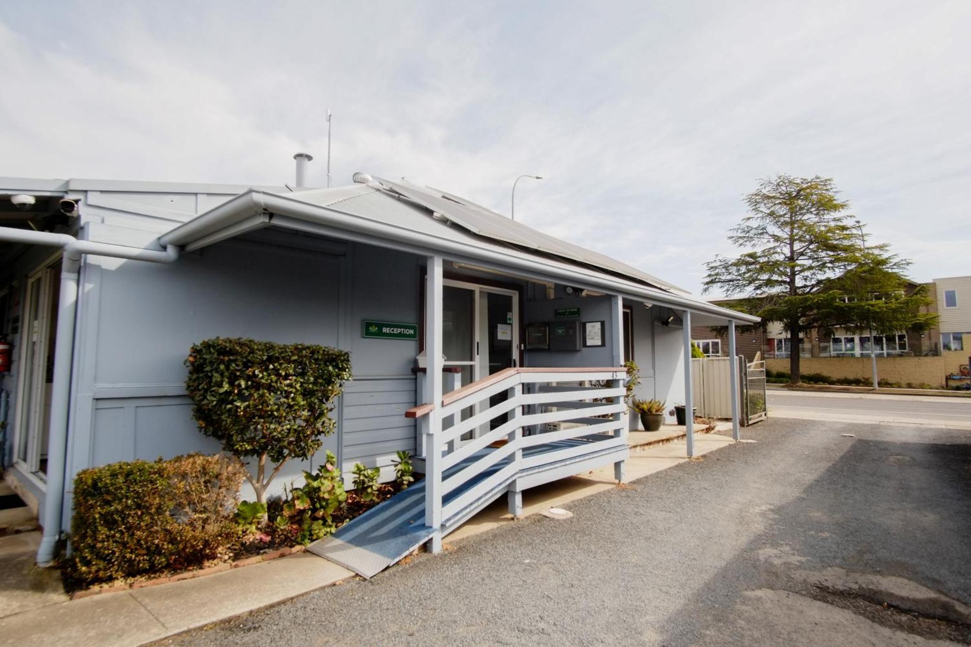 Canberra Ave Villas Queanbeyan Buitenkant foto