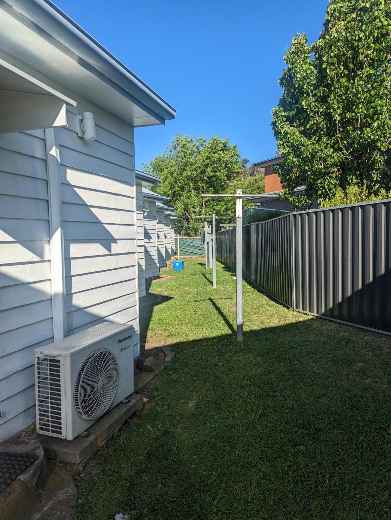 Canberra Ave Villas Queanbeyan Buitenkant foto