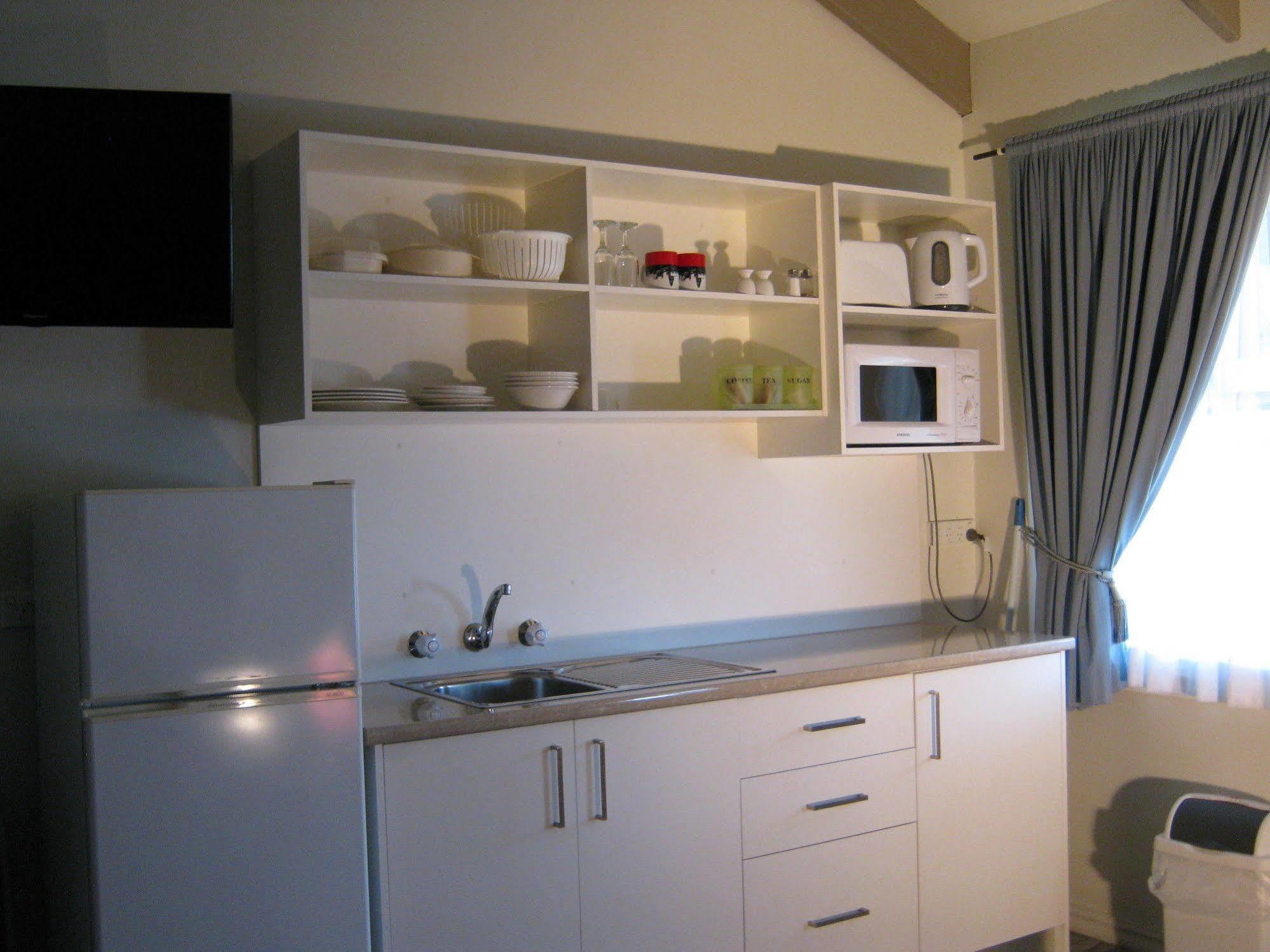 Canberra Ave Villas Queanbeyan Buitenkant foto