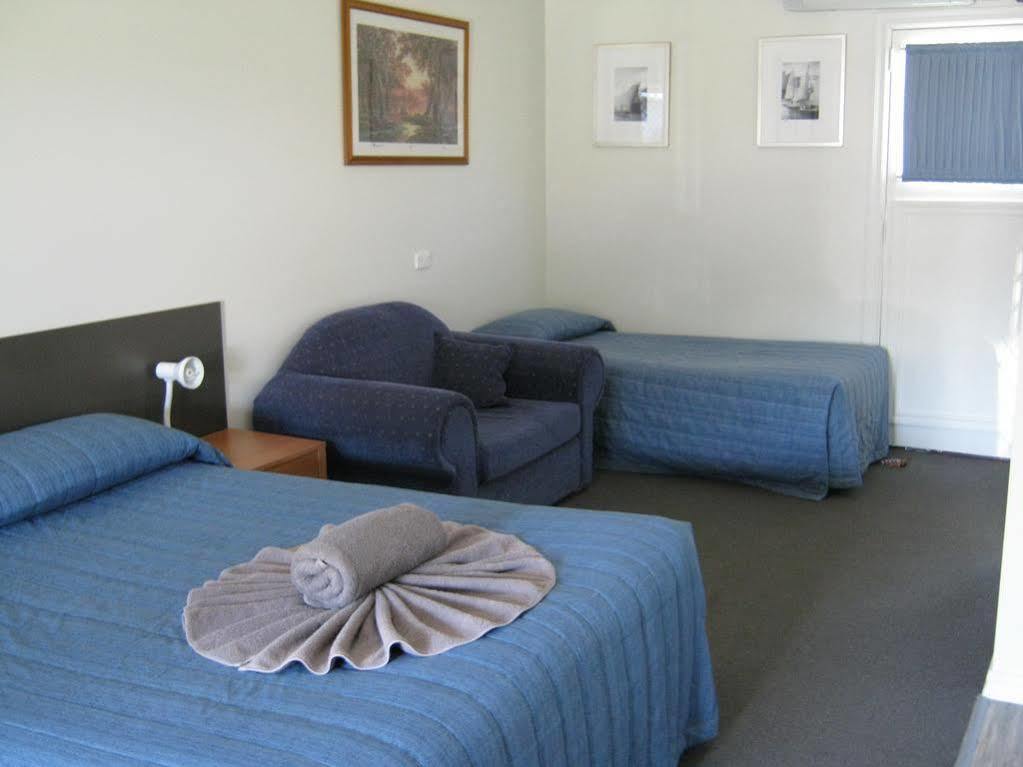 Canberra Ave Villas Queanbeyan Buitenkant foto