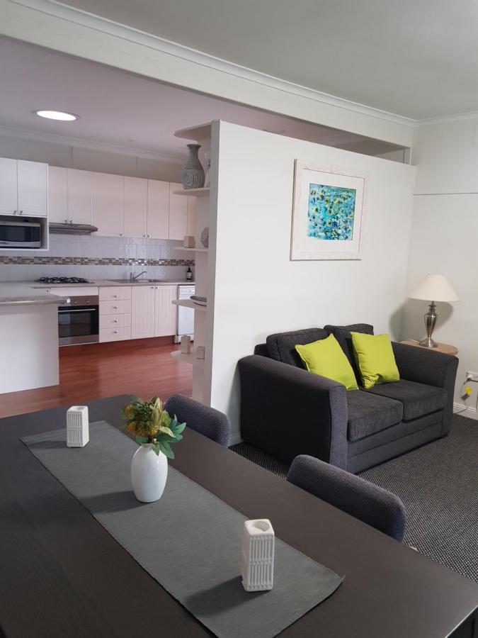 Canberra Ave Villas Queanbeyan Buitenkant foto